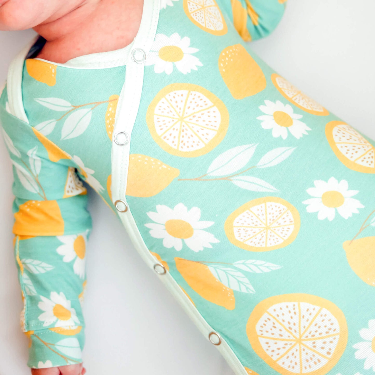 Newborn Knotted Gown - Lemon